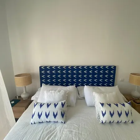 Precioso A Pie De Playa 埃斯特波纳