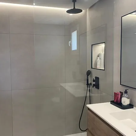 Precioso A Pie De Playa *