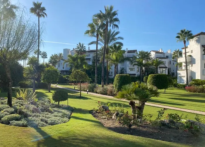 Precioso A Pie De Playa Estepona